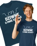 Koszulka dla programisty z nadrukiem "dziwne u mnie działa"