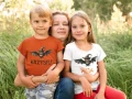 AnyConv.com__Nietoperz z imieniem pomarańczowa koszulka dziecięca FOTO 4.webp